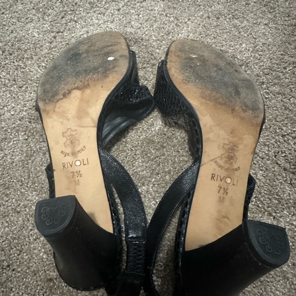 Brighton Textured Rivoli Sandals - Picture 3 of 4